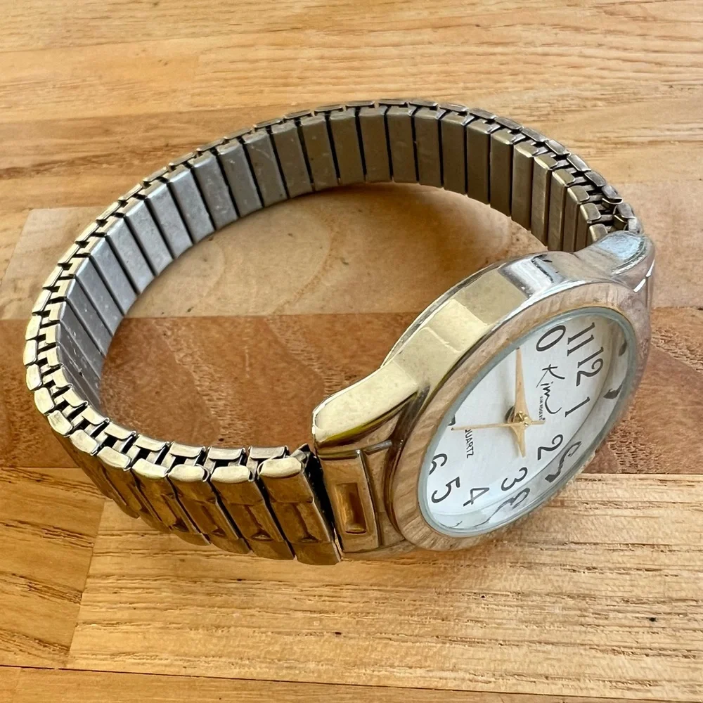 Kim rogers ladies two-tone dress watch NEW BATTERY
